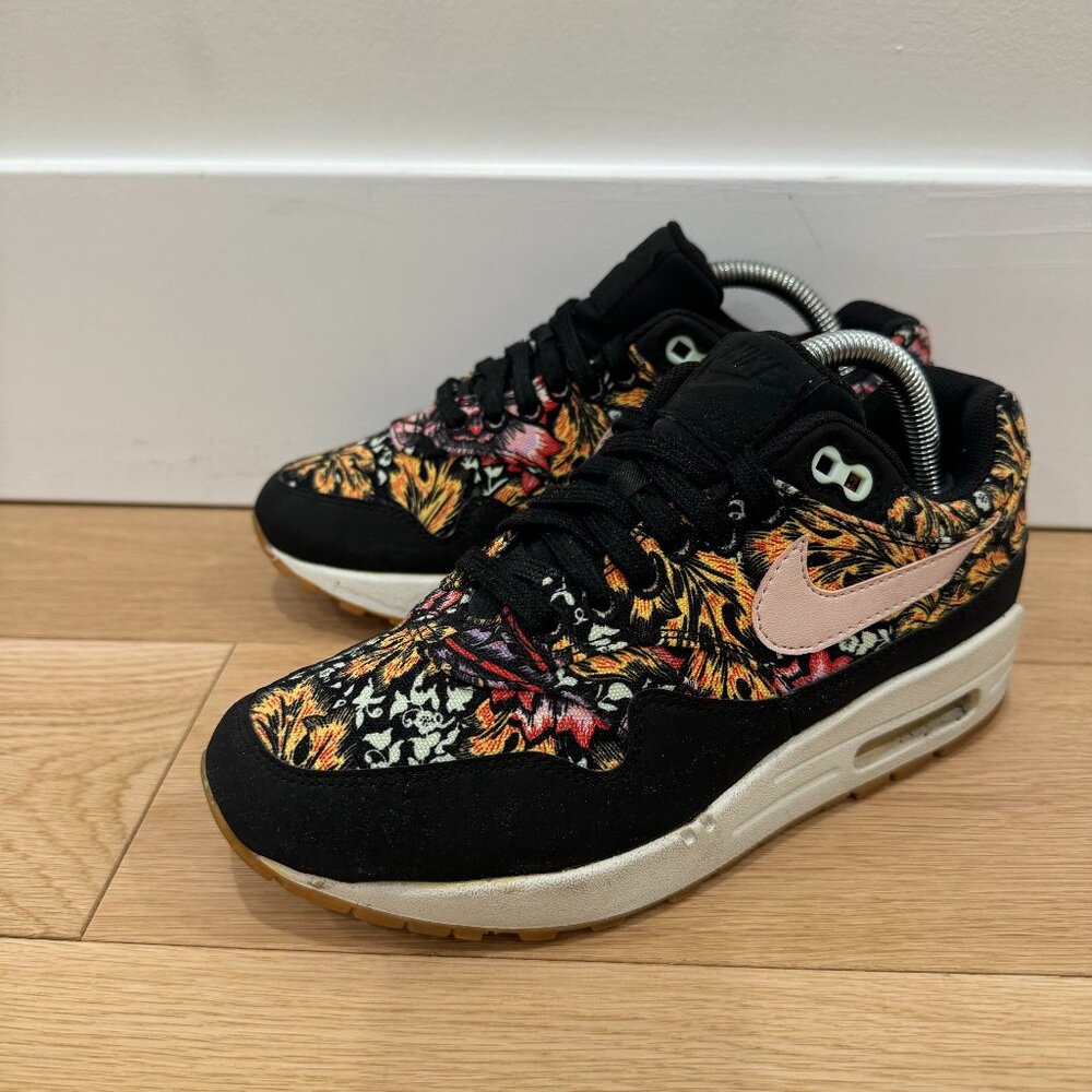 Nike Air Max 1 QS Spring Mix Floral Black Pink Swoosh Women’s Size 5.5
